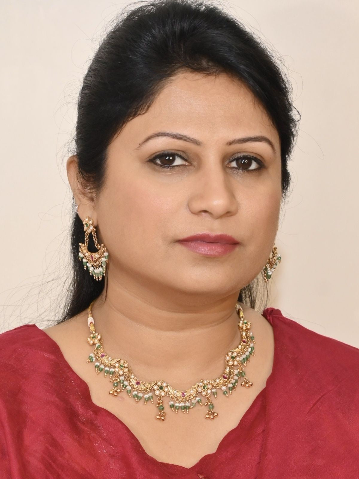 Pearl Regalia Choker Set