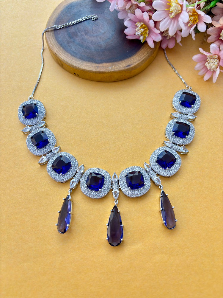 Midnight Majesty Necklace Set