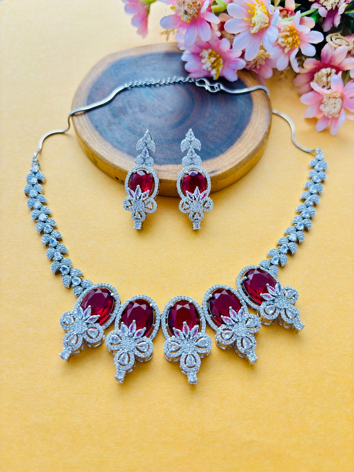 Ornate Splendor Necklace Set