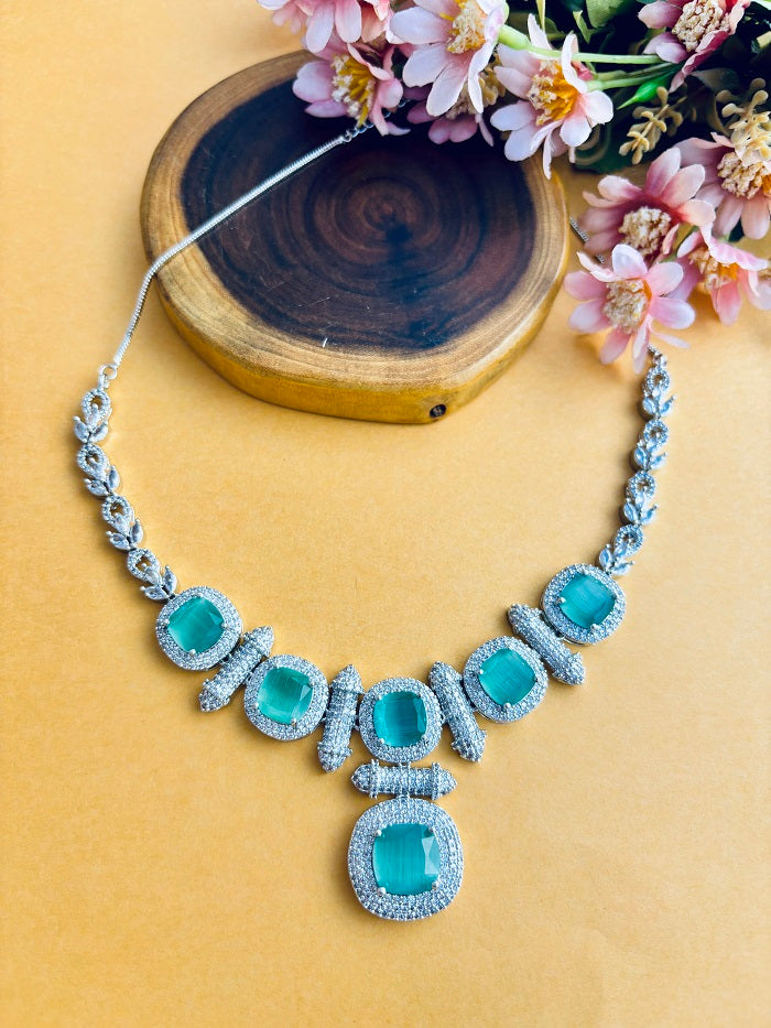 Eternal Dazzle Jewellery Set