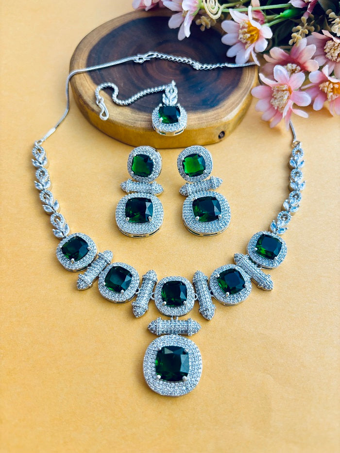 Eternal Dazzle Jewellery Set